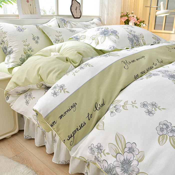 91家纺网 家纺一手货源 找家纺 绘萱家居 2025新款100%全棉床裙款斜纹印花四件套 悠然