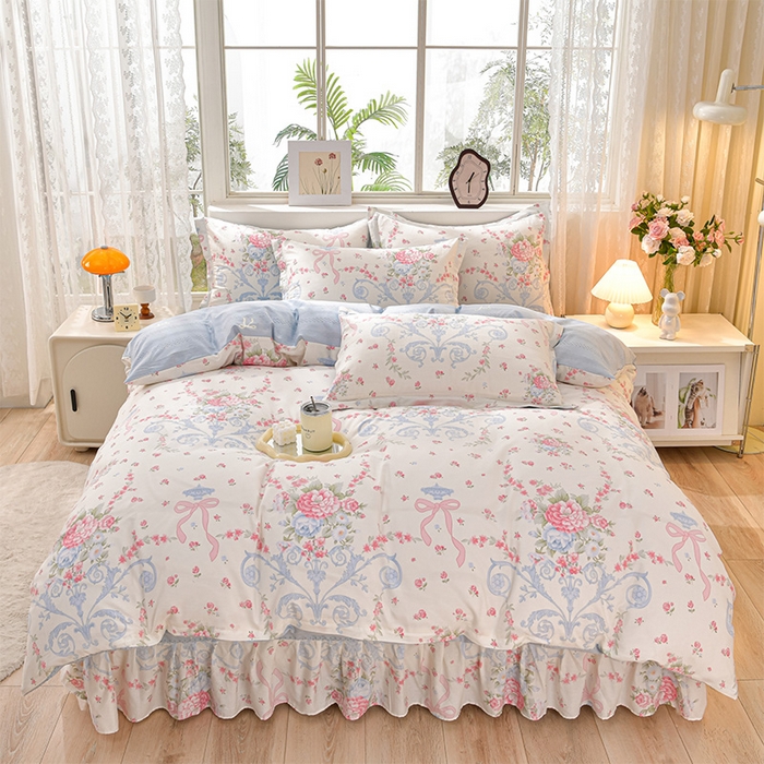 91家纺网 家纺一手货源 找家纺 绘萱家居 2025新款100%全棉床裙款斜纹印花四件套 优雅恋人