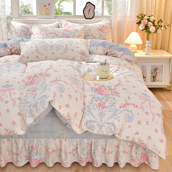 91家纺网 家纺一手货源 找家纺 绘萱家居 2025新款100%全棉床裙款斜纹印花四件套 优雅恋人