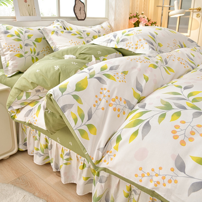 91家纺网 家纺一手货源 找家纺 绘萱家居 2025新款100%全棉床裙款斜纹印花四件套 叶之恋