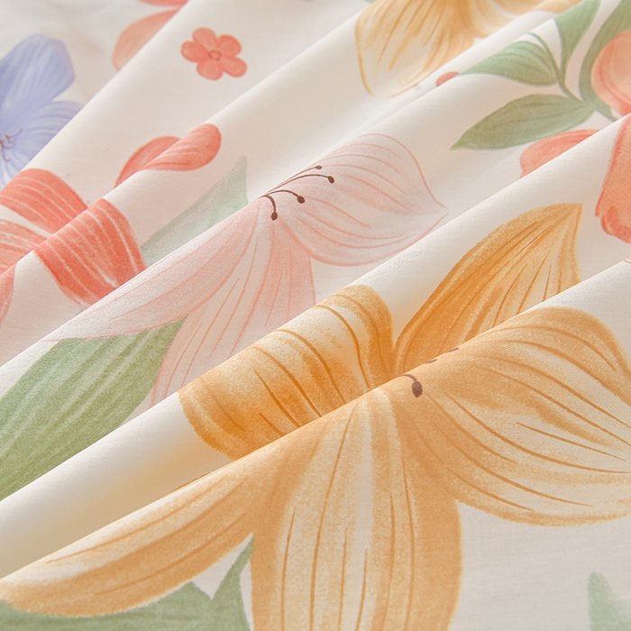 91家纺网 家纺一手货源 找家纺 绘萱家居 2025新款100%全棉床裙款斜纹印花四件套 温情初夏