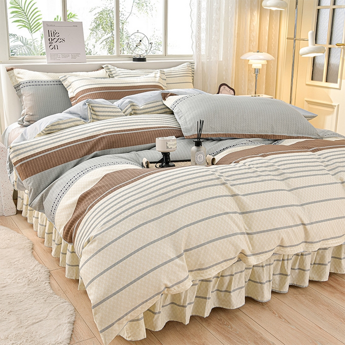 91家纺网 家纺一手货源 找家纺 绘萱家居 2025新款100%全棉床裙款斜纹印花四件套 素条