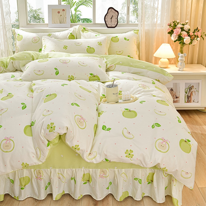 91家纺网 家纺一手货源 找家纺 绘萱家居 2026新款100%全棉床裙款斜纹印花四件套 平安喜乐