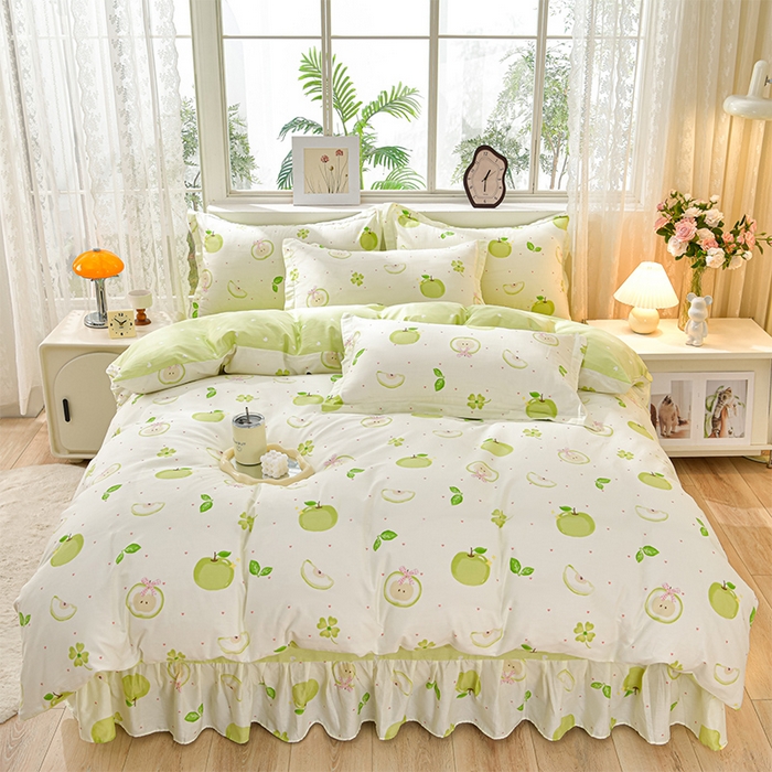 91家纺网 家纺一手货源 找家纺 绘萱家居 2026新款100%全棉床裙款斜纹印花四件套 平安喜乐