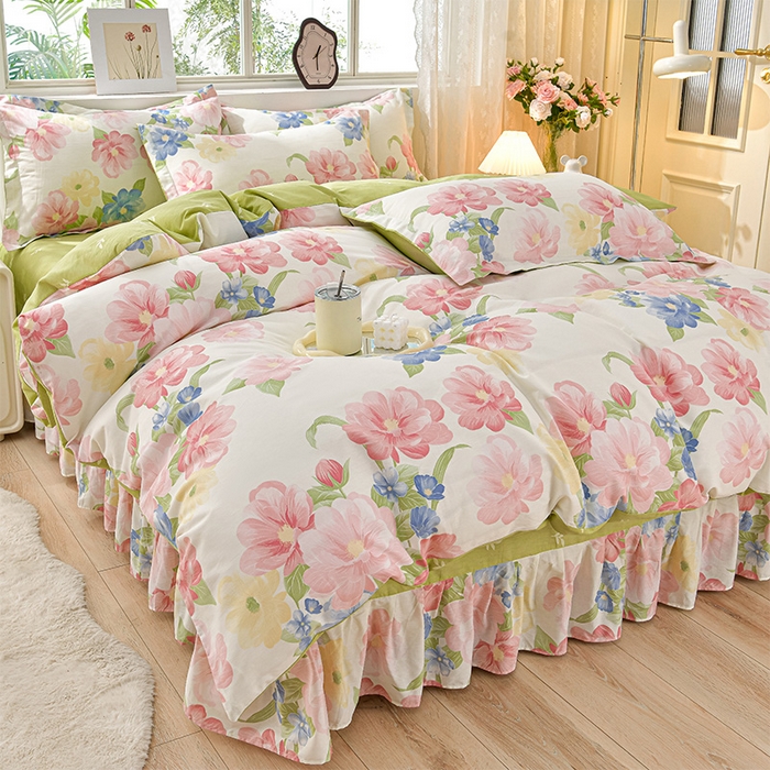 91家纺网 家纺一手货源 找家纺 （总）绘萱家居 2025新款100%全棉床裙款斜纹印花四件套