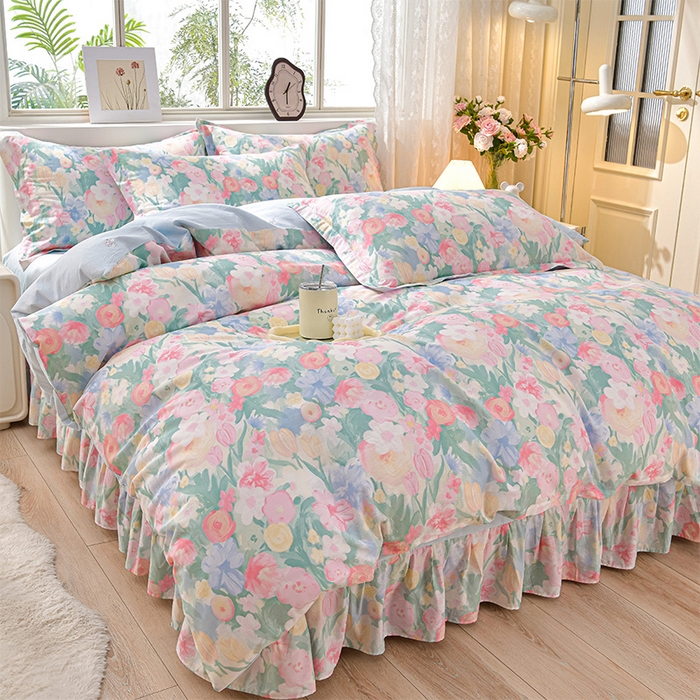 91家纺网 家纺一手货源 找家纺 （总）绘萱家居 2025新款100%全棉床裙款斜纹印花四件套