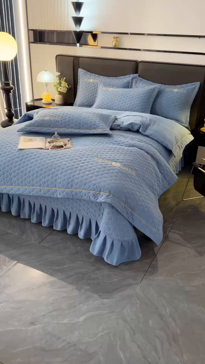 91家纺网 家纺一手货源 找家纺 （总）代芙家纺 2025新款锦棉床盖四件套-压线款