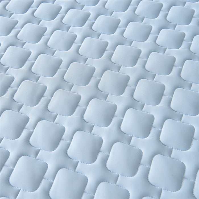 91家纺网 家纺一手货源 找家纺 （总）布卢姆床垫 2025年新款A类小冰格12mm加厚乳胶凉席