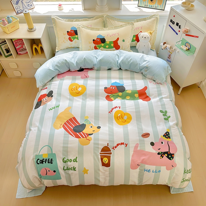 91家纺网 家纺一手货源 找家纺 浩诚 2025新款原创专版设计亲肤全棉纯棉印花四件套--有作品登记证书 腊肠小狗