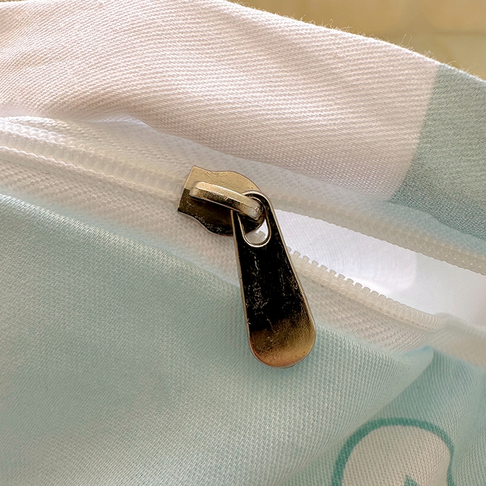 91家纺网 家纺一手货源 找家纺 浩诚 2025新款原创专版设计亲肤全棉纯棉印花四件套--有作品登记证书 腊肠小狗