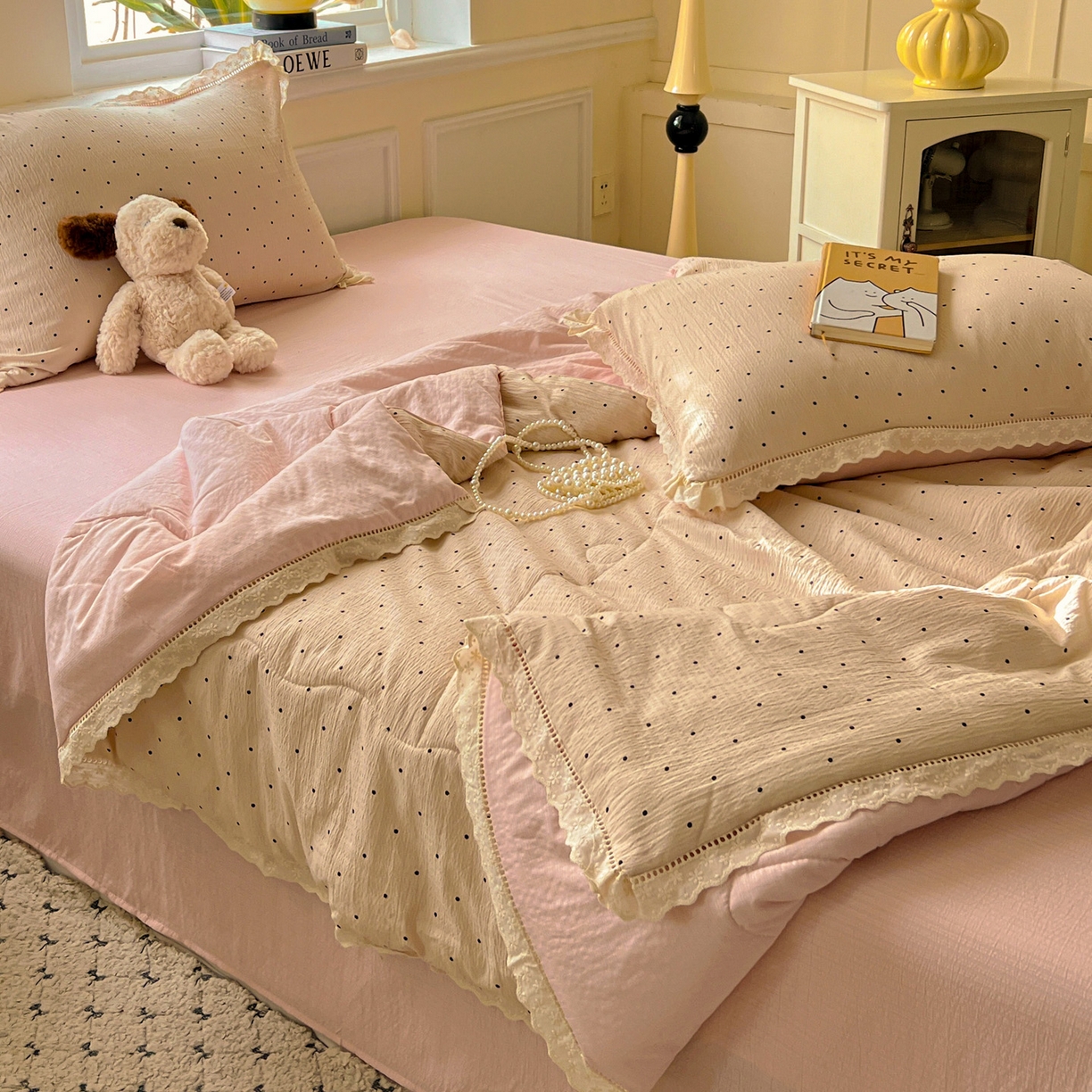 91家纺网 家纺一手货源 找家纺 繁花家居 2025新款云感棉镂空花边夏被四件套 漏空花边-初恋