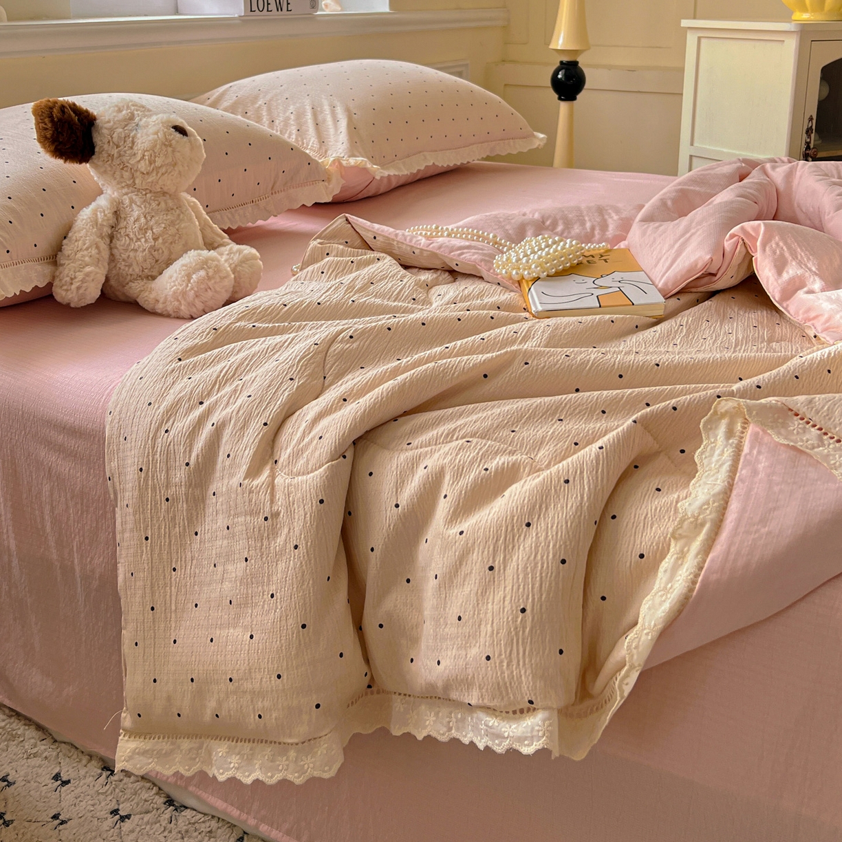 91家纺网 家纺一手货源 找家纺 繁花家居 2025新款云感棉镂空花边夏被四件套 漏空花边-初恋