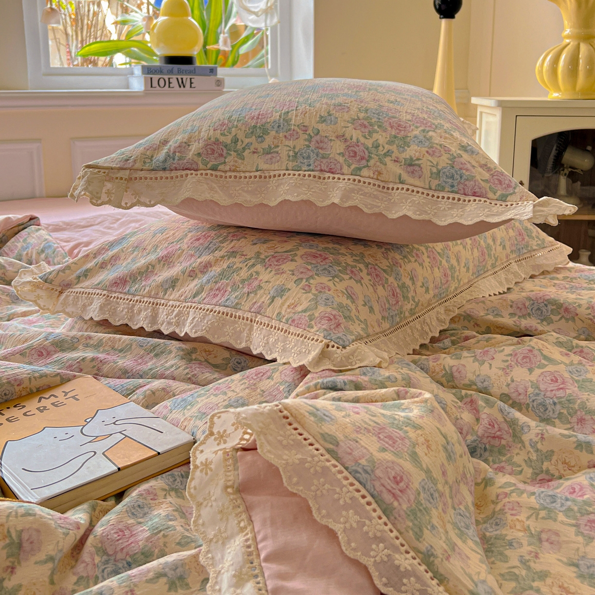 91家纺网 家纺一手货源 找家纺 繁花家居 2025新款云感棉镂空花边夏被四件套 镂空花边-童话星岛