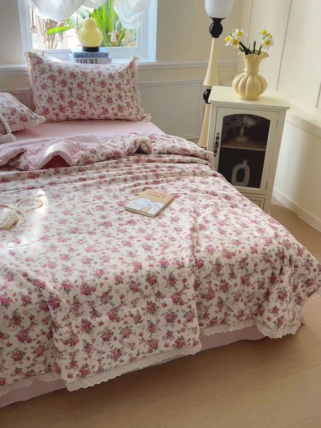 91家纺网 家纺一手货源 找家纺 繁花家居 2025新款云感棉镂空花边夏被四件套 镂空花边-星眠云野