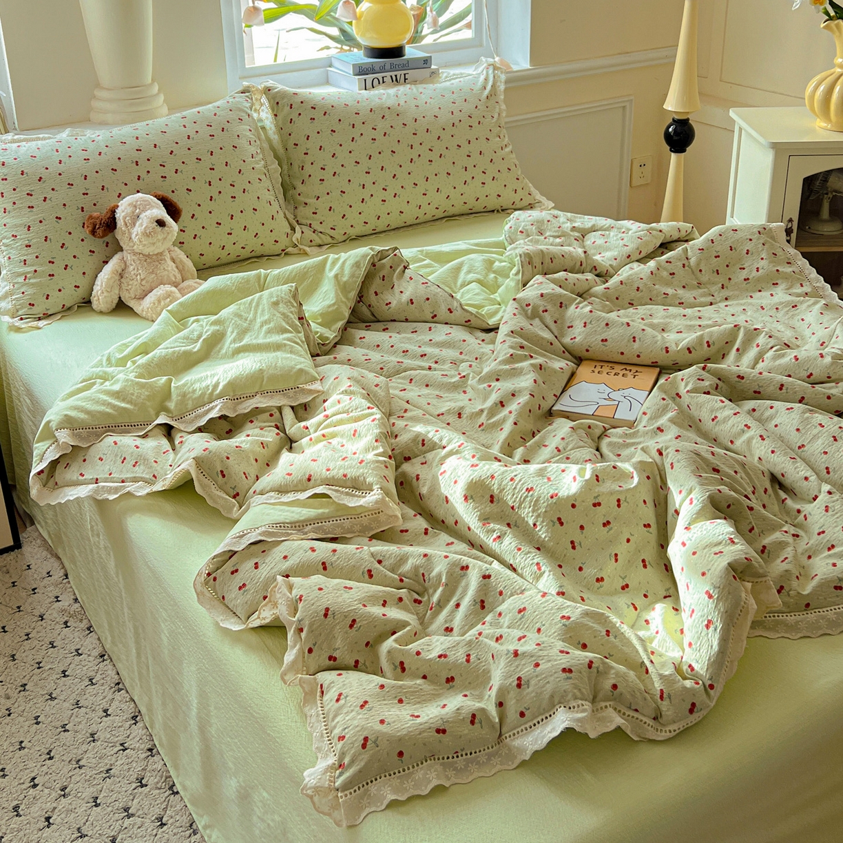 91家纺网 家纺一手货源 找家纺 繁花家居 2025新款云感棉镂空花边夏被四件套 镂空花边-绿樱子