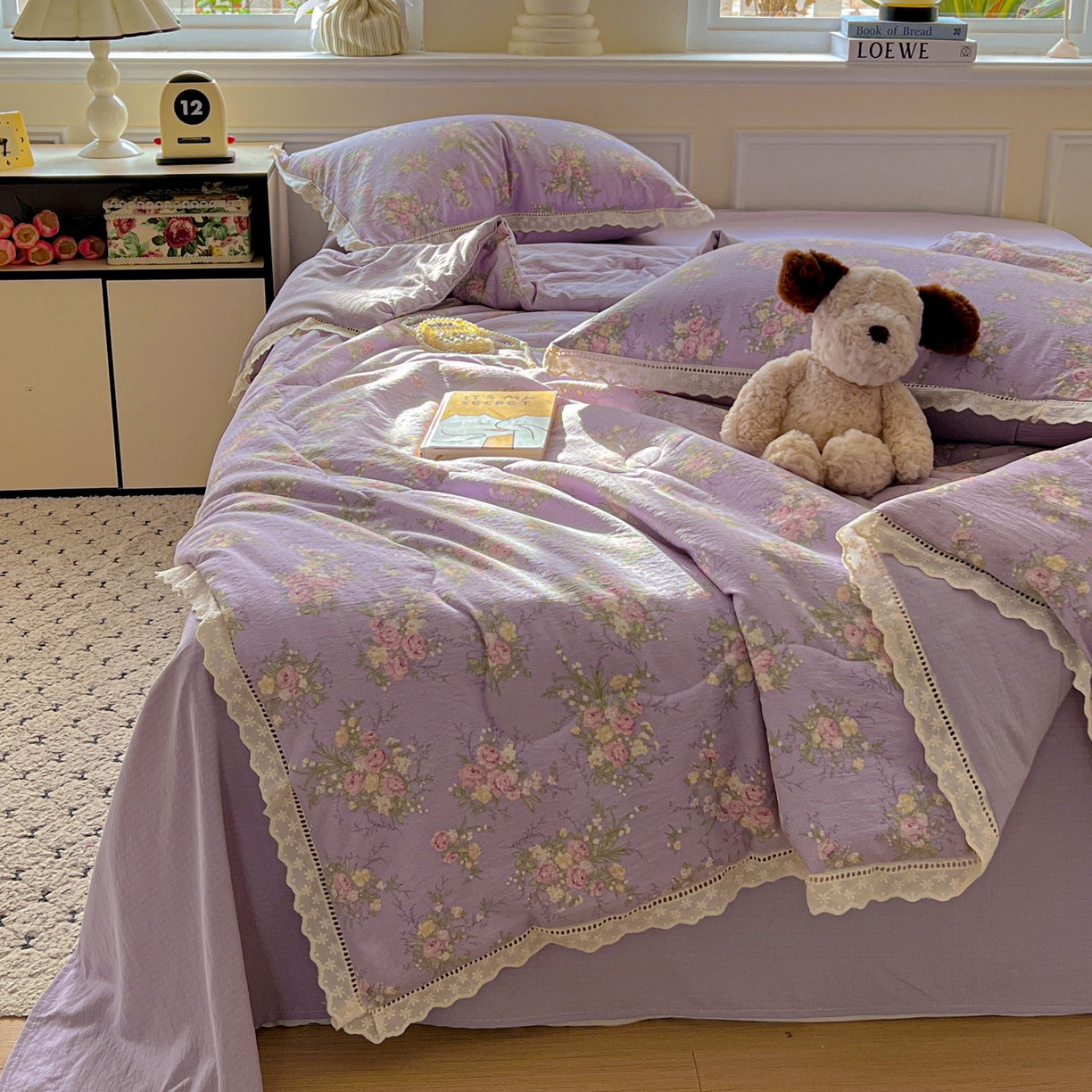 91家纺网 家纺一手货源 找家纺 繁花家居 2025新款云感棉镂空花边夏被四件套 镂空花边-凝夜