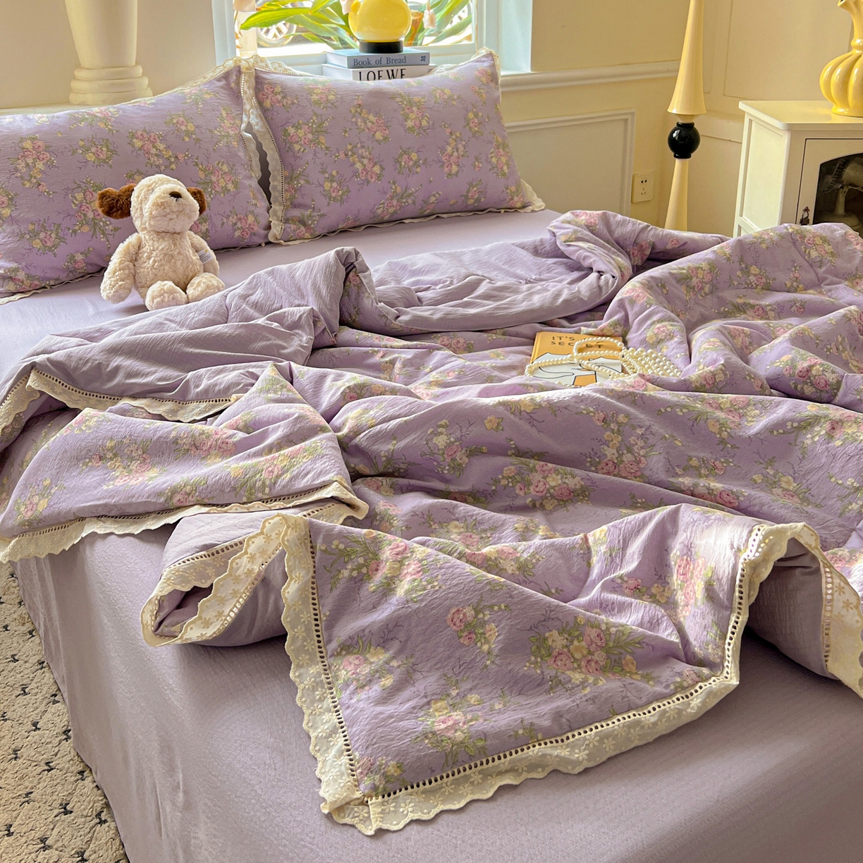 91家纺网 家纺一手货源 找家纺 繁花家居 2025新款云感棉镂空花边夏被四件套 镂空花边-凝夜