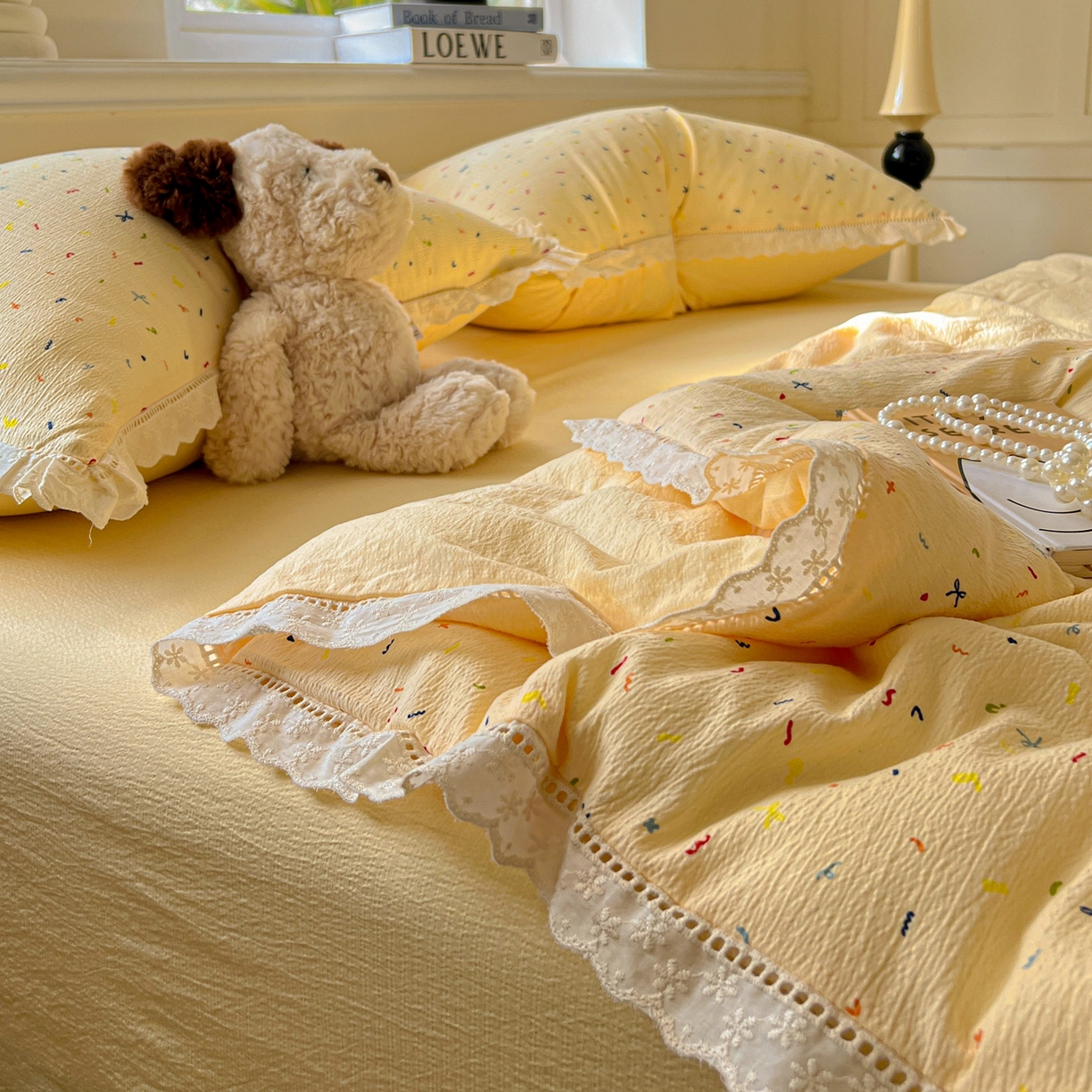 91家纺网 家纺一手货源 找家纺 繁花家居 2025新款云感棉镂空花边夏被四件套 镂空花边-奶酪碎