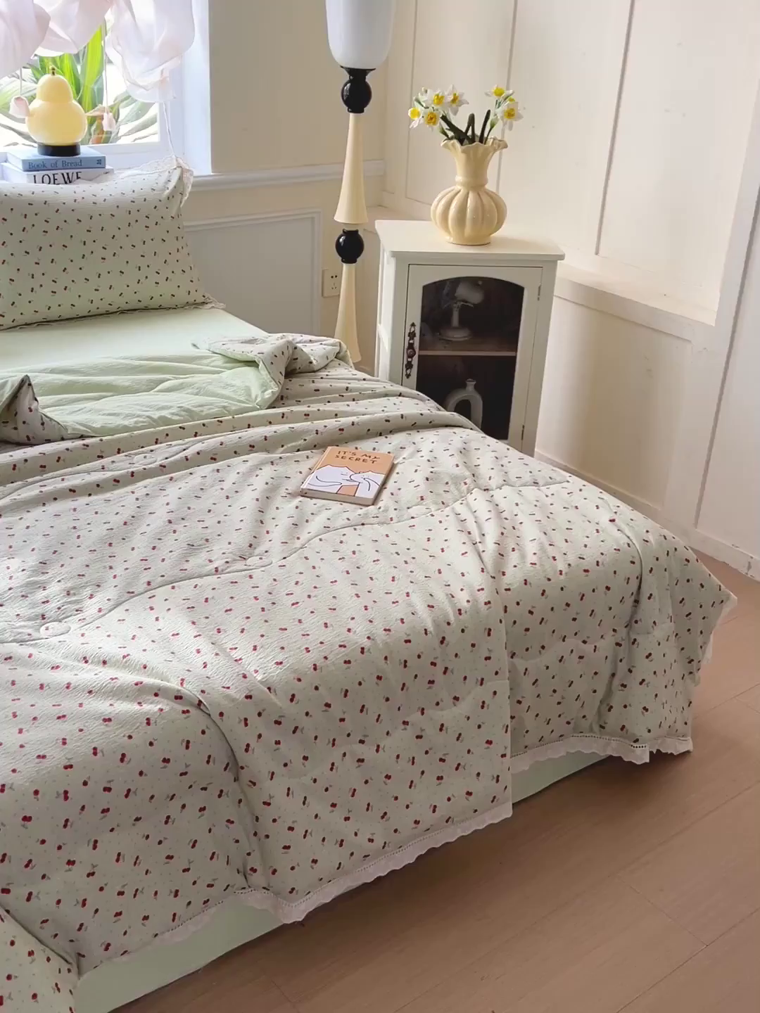 91家纺网 家纺一手货源 找家纺 繁花家居 2025新款云感棉镂空花边夏被四件套 镂空花边-绿樱子