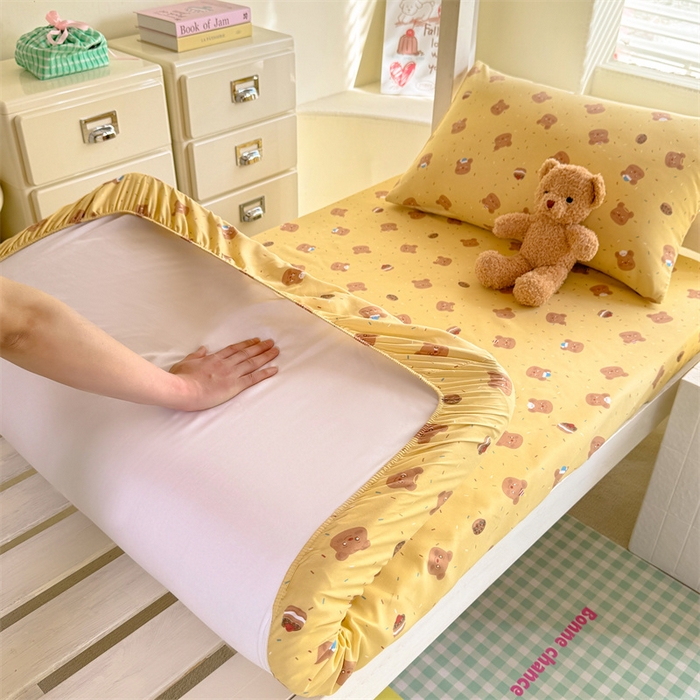 多品家纺 2025春夏新款超柔云感水洗棉单床笠 床笠单件-学生宿舍床 开心熊