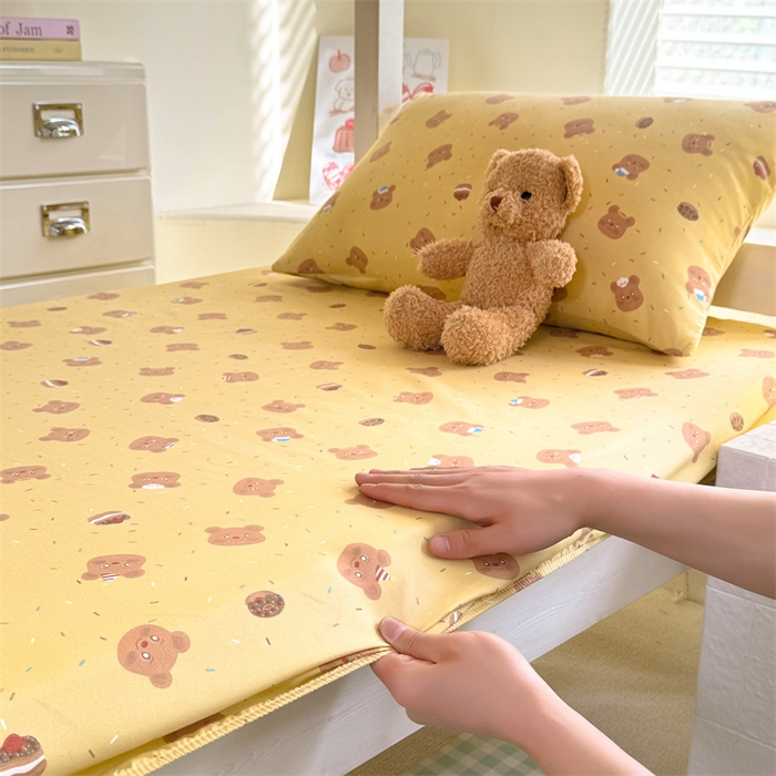 91家纺网 家纺一手货源 找家纺 多品家纺 2025春夏新款超柔云感水洗棉单床笠 床笠单件-学生宿舍床 开心熊