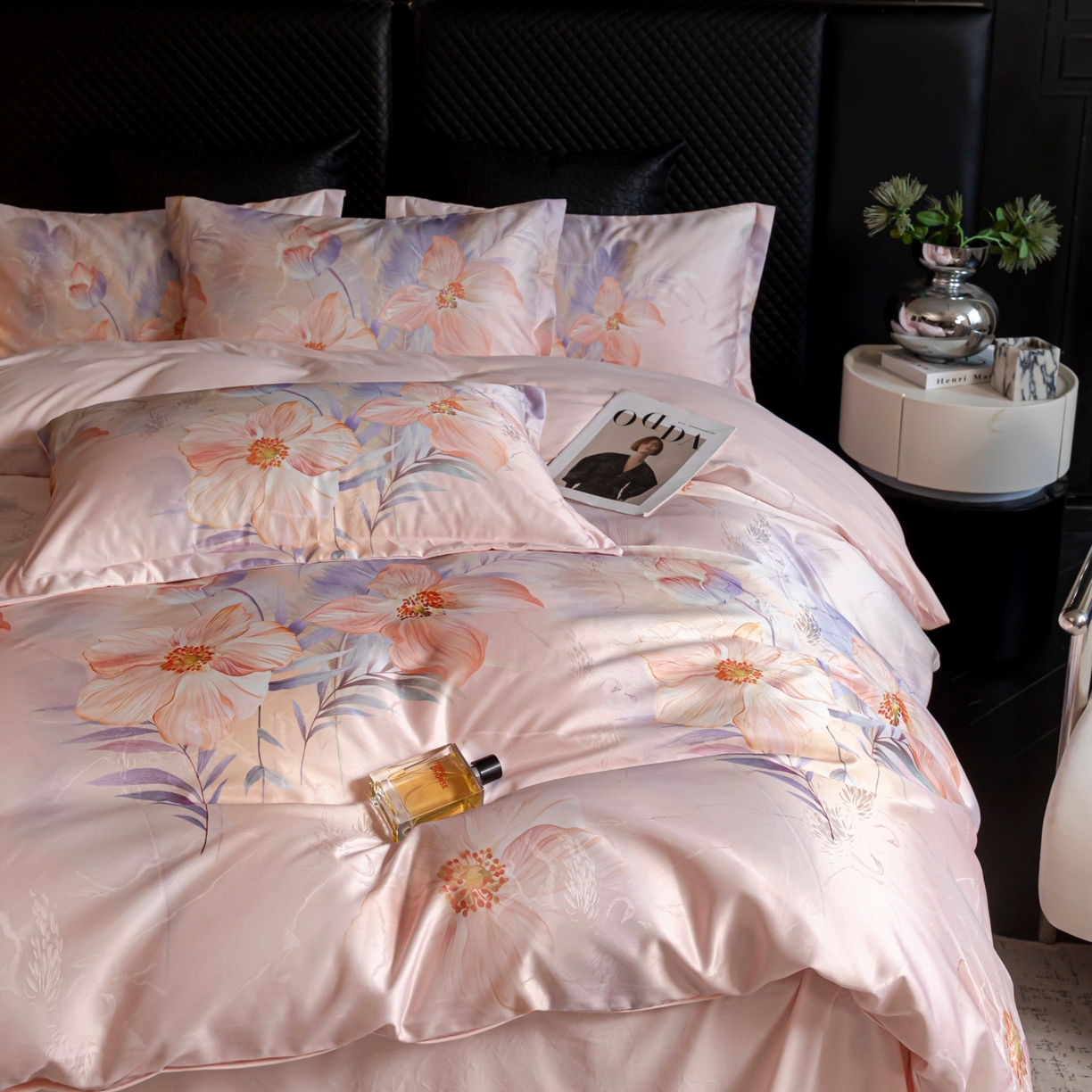 91家纺网 家纺一手货源 找家纺 莱欧纳家纺 2025新款轻奢提花印花四件套 花之韵