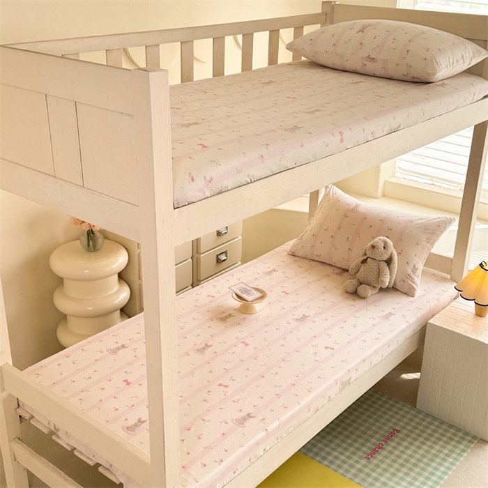 91家纺网 家纺一手货源 找家纺 多品家纺 2025春夏新款超柔云感水洗棉单床笠 床笠单件-学生宿舍床 小兔斑比