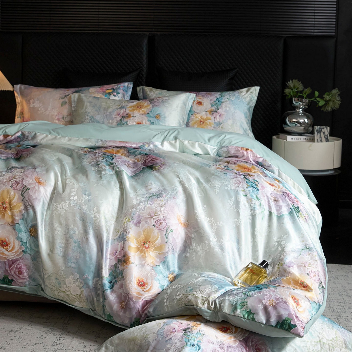 91家纺网 家纺一手货源 找家纺 莱欧纳家纺 2025新款轻奢提花印花四件套 初雪-果绿