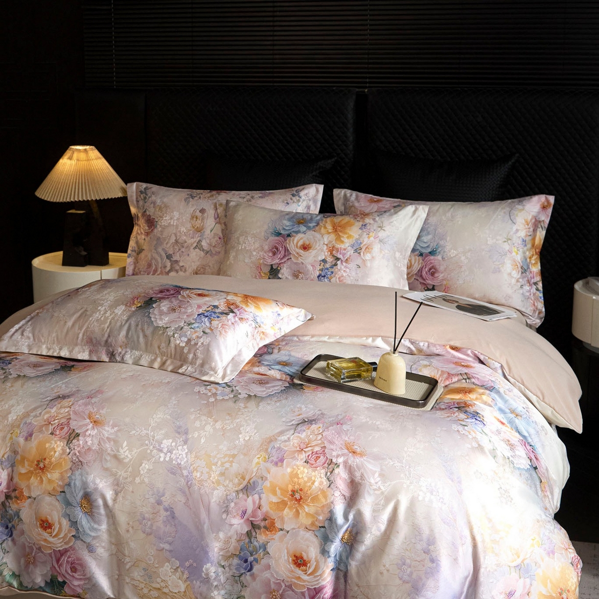 91家纺网 家纺一手货源 找家纺 莱欧纳家纺 2025新款轻奢提花印花四件套 初雪-米桔