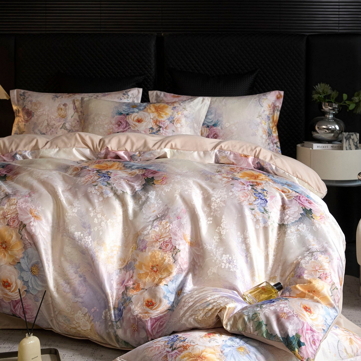 91家纺网 家纺一手货源 找家纺 莱欧纳家纺 2025新款轻奢提花印花四件套 初雪-米桔