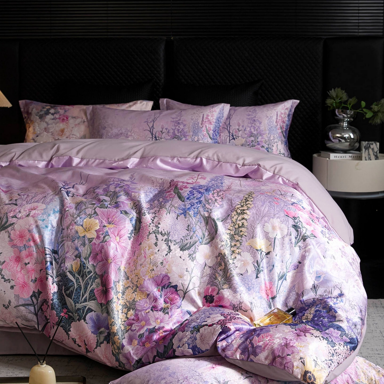 91家纺网 家纺一手货源 找家纺 莱欧纳家纺 2025新款轻奢提花印花四件套 浪漫薰衣草-紫