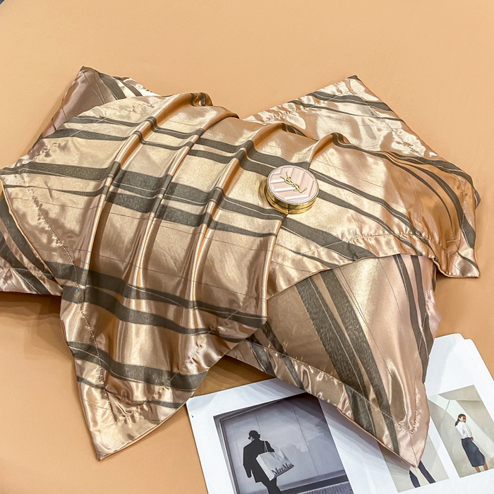 91家纺网 家纺一手货源 找家纺 莱欧纳家纺 2025新款轻奢欧式提花四件套 爱情牵线-金咖