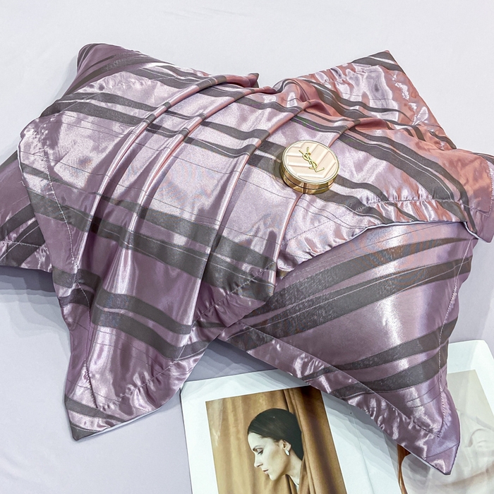 91家纺网 家纺一手货源 找家纺 莱欧纳家纺 2025新款轻奢欧式提花四件套 爱情牵线-紫