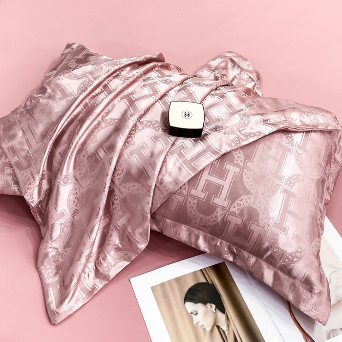 91家纺网 家纺一手货源 找家纺 莱欧纳家纺 2025新款轻奢欧式提花四件套 繁花-豆沙