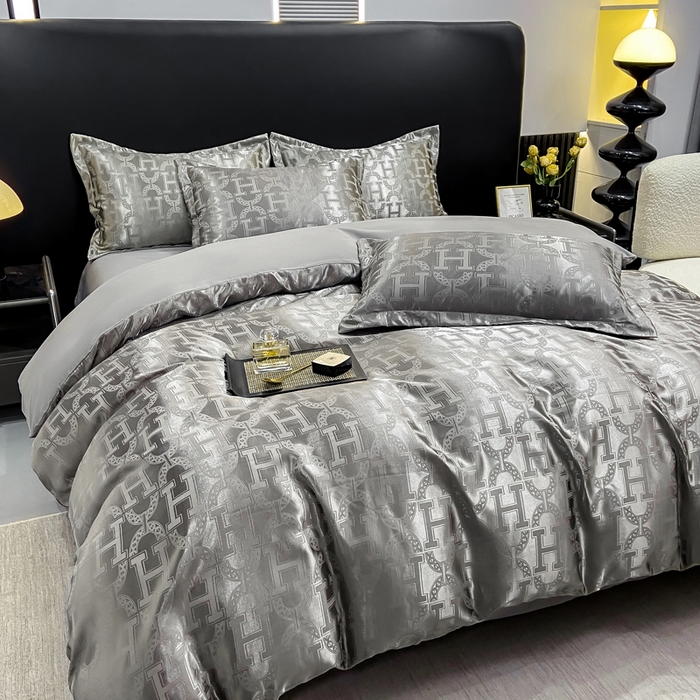 91家纺网 家纺一手货源 找家纺 莱欧纳家纺 2025新款轻奢欧式提花四件套 繁花-高级灰