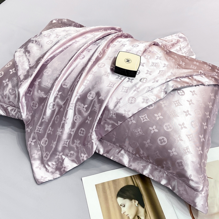 91家纺网 家纺一手货源 找家纺 莱欧纳家纺 2025新款轻奢欧式提花四件套 西雅图-浅雪青