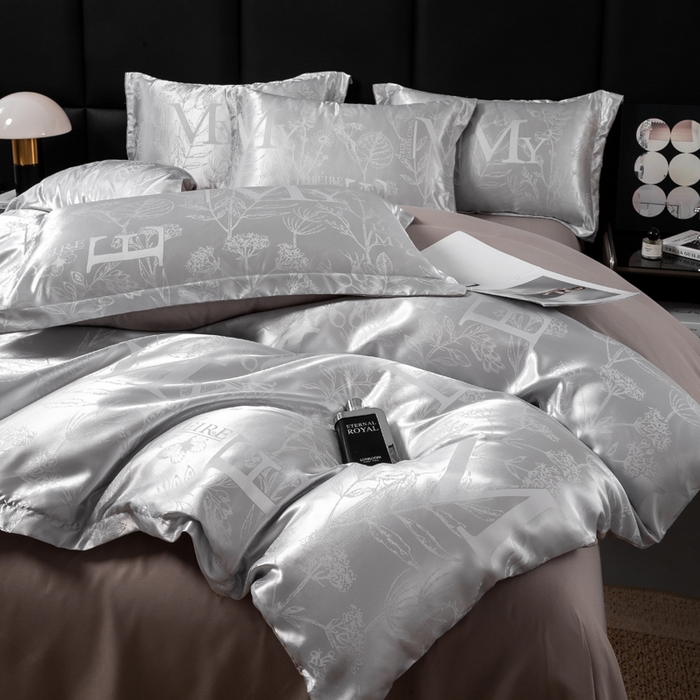 91家纺网 家纺一手货源 找家纺 莱欧纳家纺 2025新款轻奢欧式提花四件套 意林故事