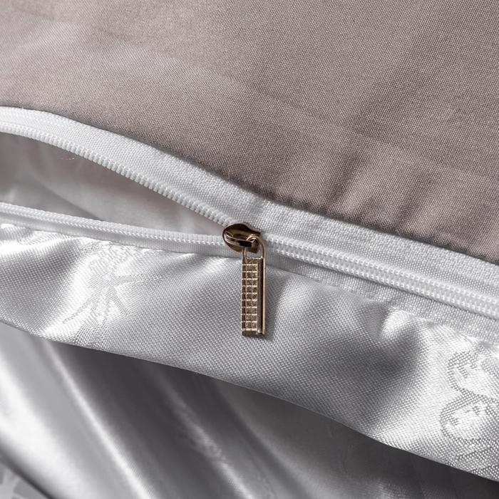 91家纺网 家纺一手货源 找家纺 莱欧纳家纺 2025新款轻奢欧式提花四件套 意林故事