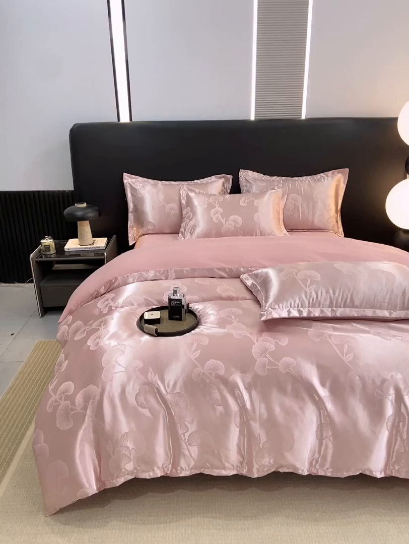 91家纺网 家纺一手货源 找家纺 莱欧纳家纺 2025新款轻奢欧式提花四件套 一叶知秋