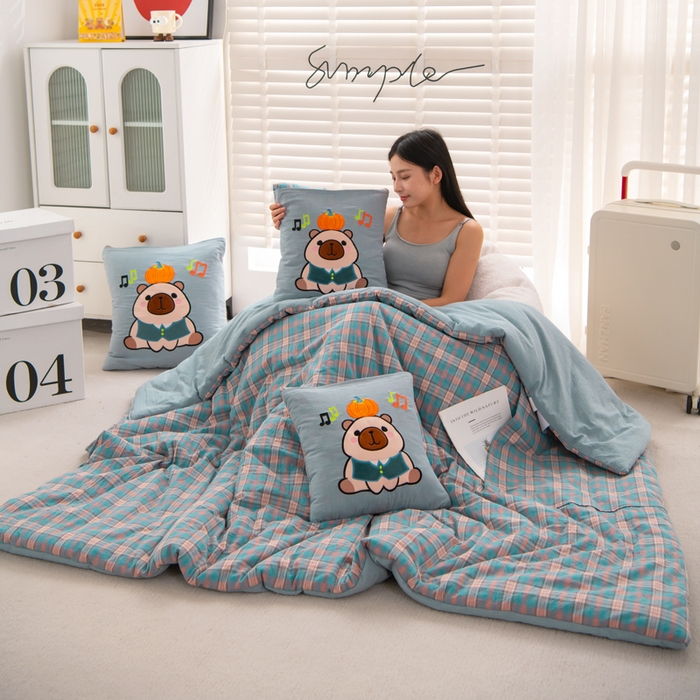 吉利家居 2025新款全棉色织水洗抱枕被-卡皮巴拉 控价小号65 大号92 海盐蓝