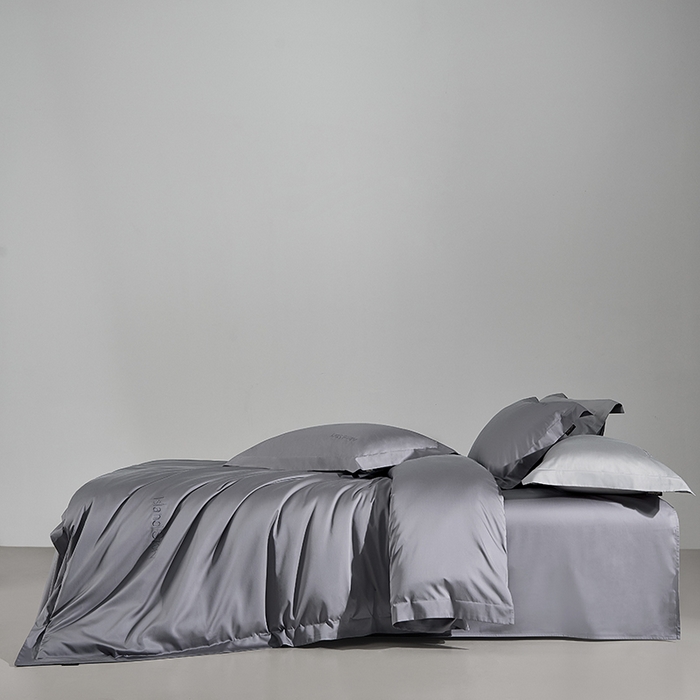 91家纺网 家纺一手货源 找家纺 轩和家居 2025新款LF80支超细旦天丝棉四件套 夜泊灰