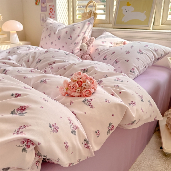 91家纺网 家纺一手货源 找家纺 多品家纺 2025春夏新款超柔云感水洗棉四件套 紫葡萄