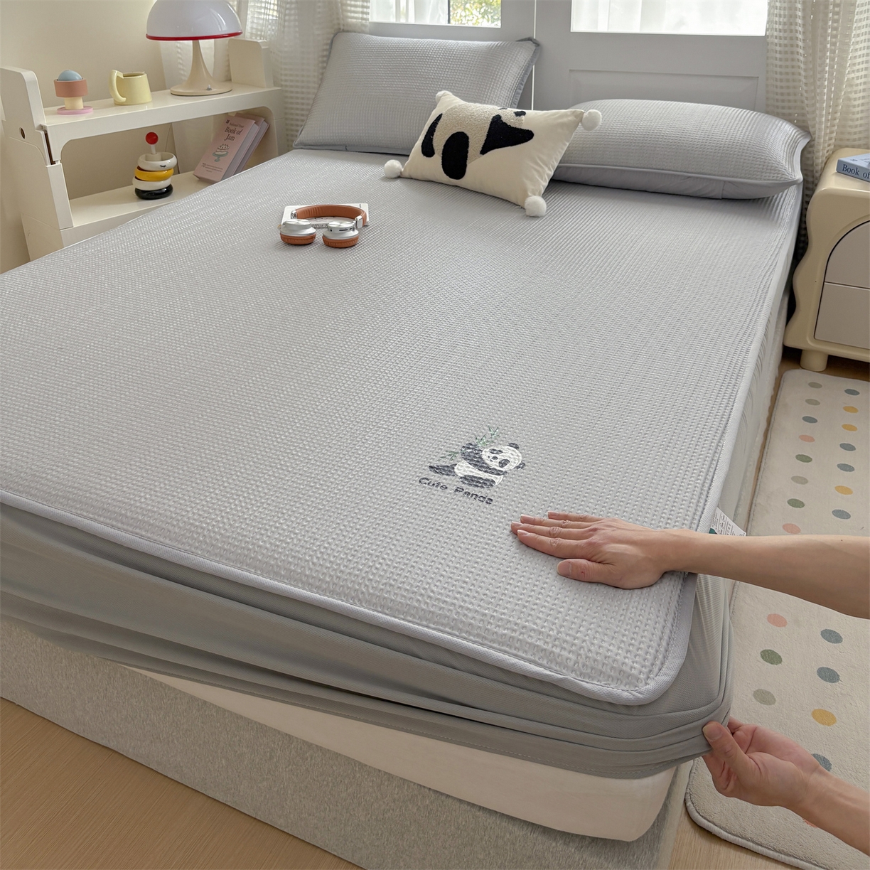 91家纺网 家纺一手货源 找家纺 （总）宜派家纺 2025新款高分子凉感丝床裙凉席三件套系列