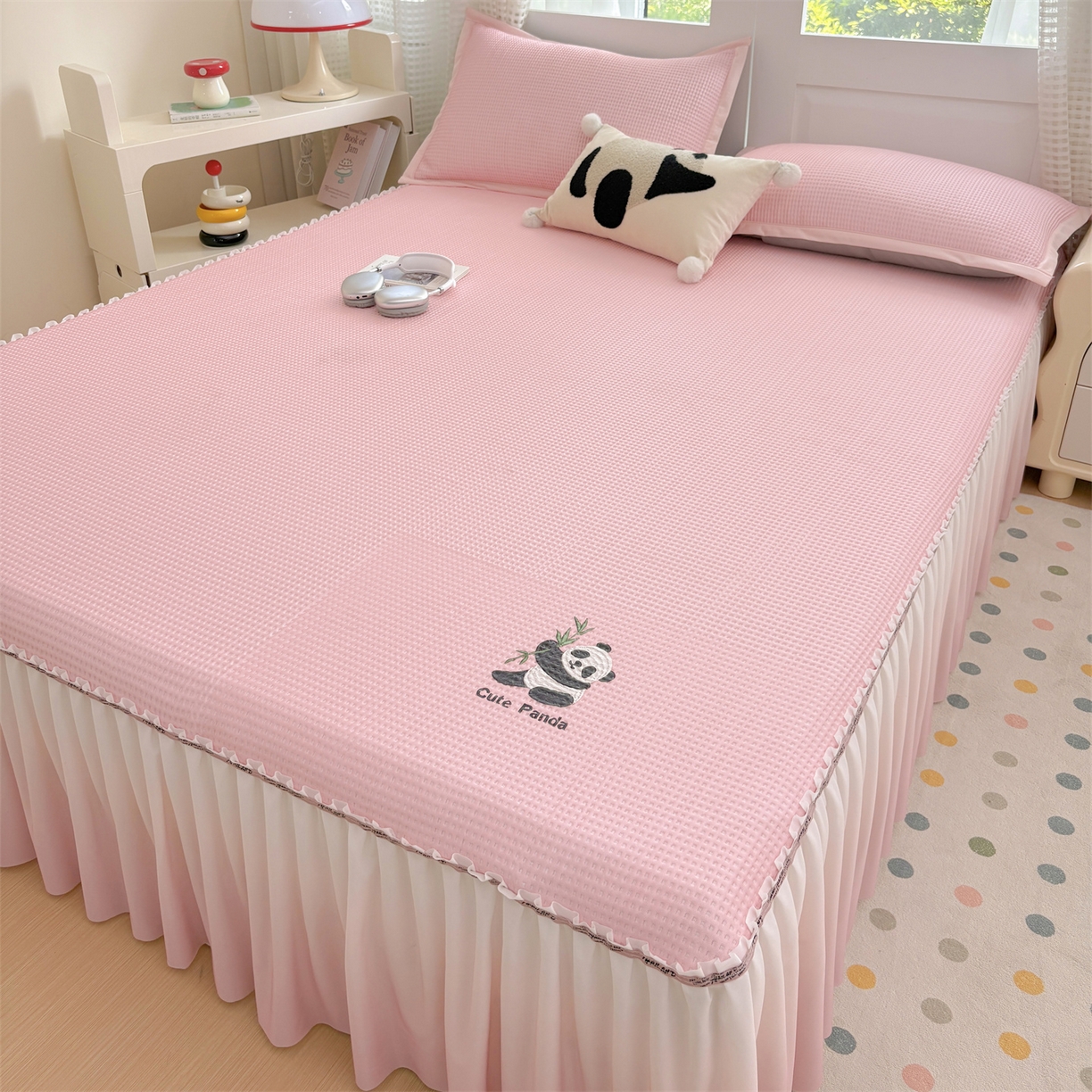 91家纺网 家纺一手货源 找家纺 （总）宜派家纺 2025新款高分子凉感丝床裙凉席三件套系列