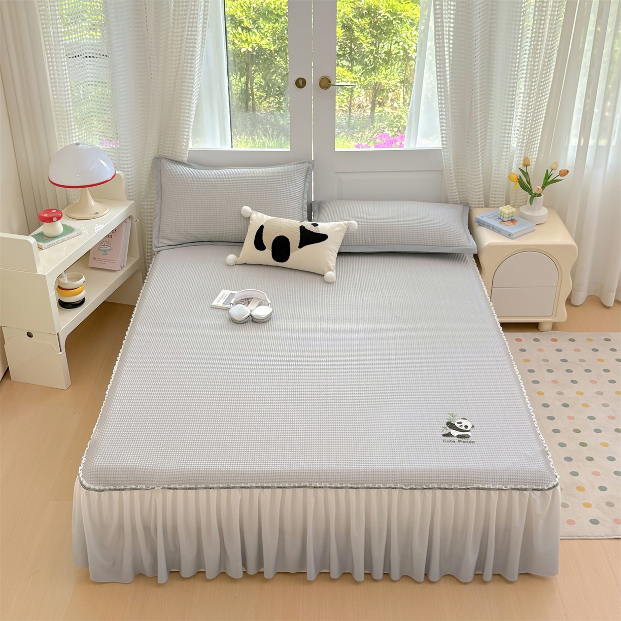 91家纺网 家纺一手货源 找家纺 宜派家纺 2025新款高分子凉感丝床裙凉席三件套系列 可爱熊-灰 床裙款