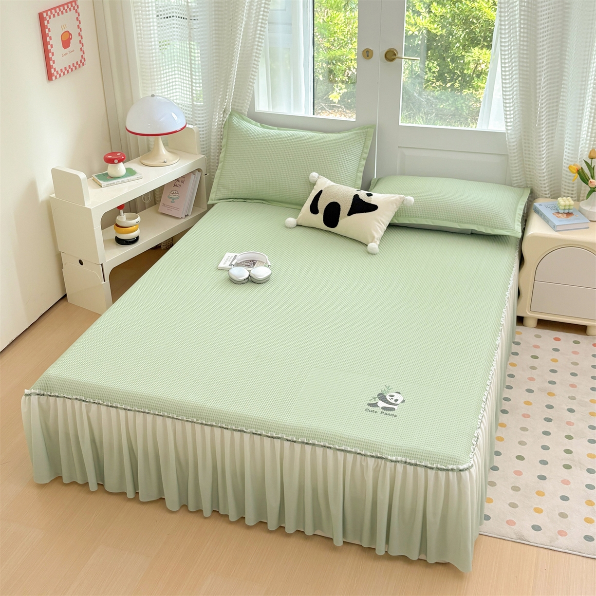 91家纺网 家纺一手货源 找家纺 宜派家纺 2025新款高分子凉感丝床裙凉席三件套系列 可爱熊-绿 床裙款