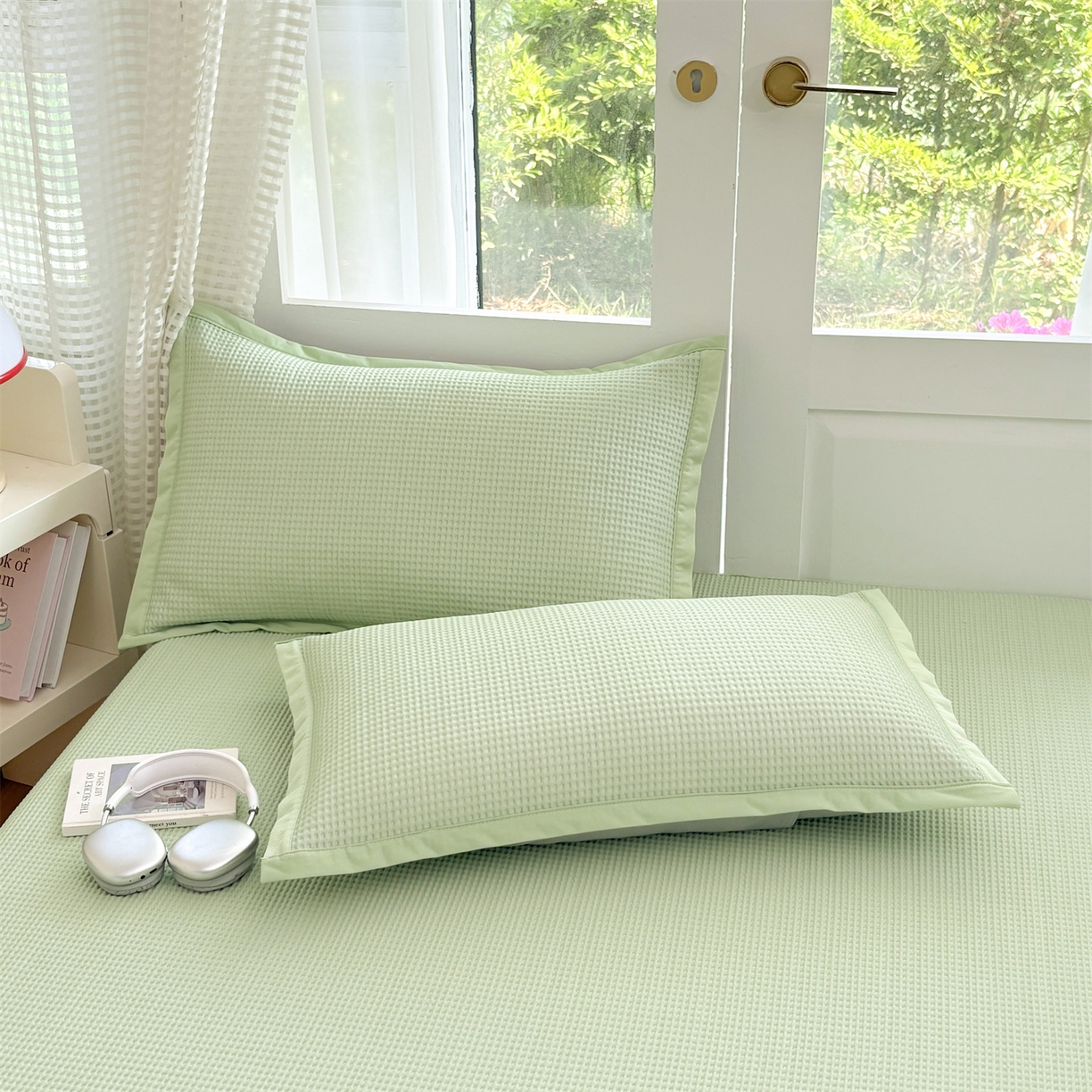 91家纺网 家纺一手货源 找家纺 宜派家纺 2025新款高分子凉感丝床裙凉席三件套系列 可爱熊-绿 床裙款