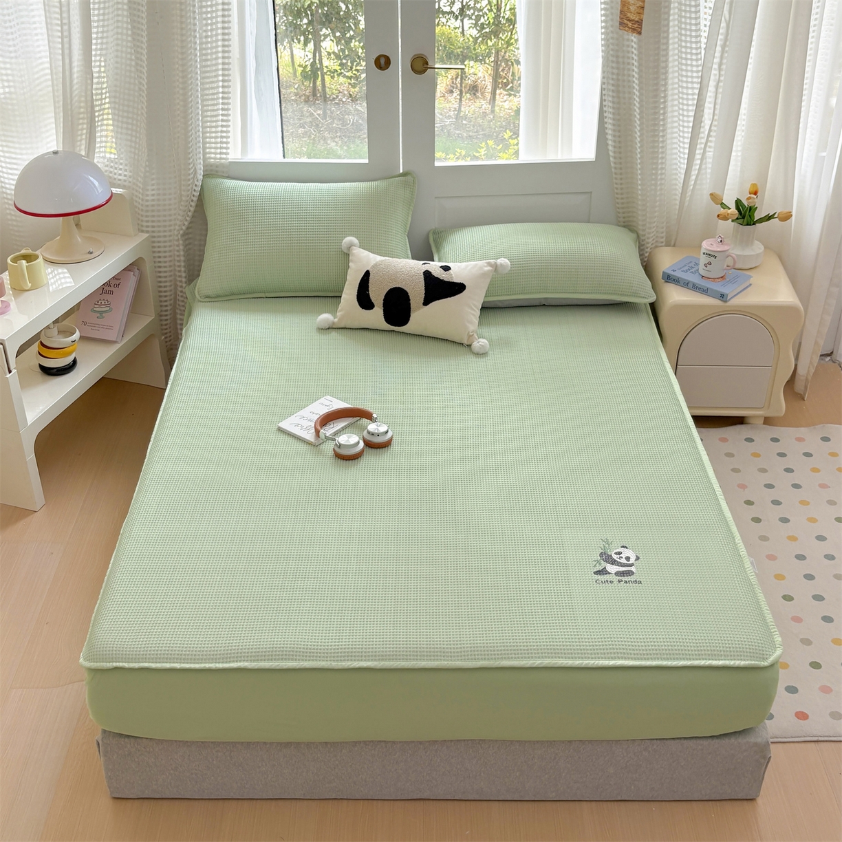 91家纺网 家纺一手货源 找家纺 宜派家纺 2025新款高分子凉感丝床裙凉席三件套系列 可爱熊-绿 床笠款