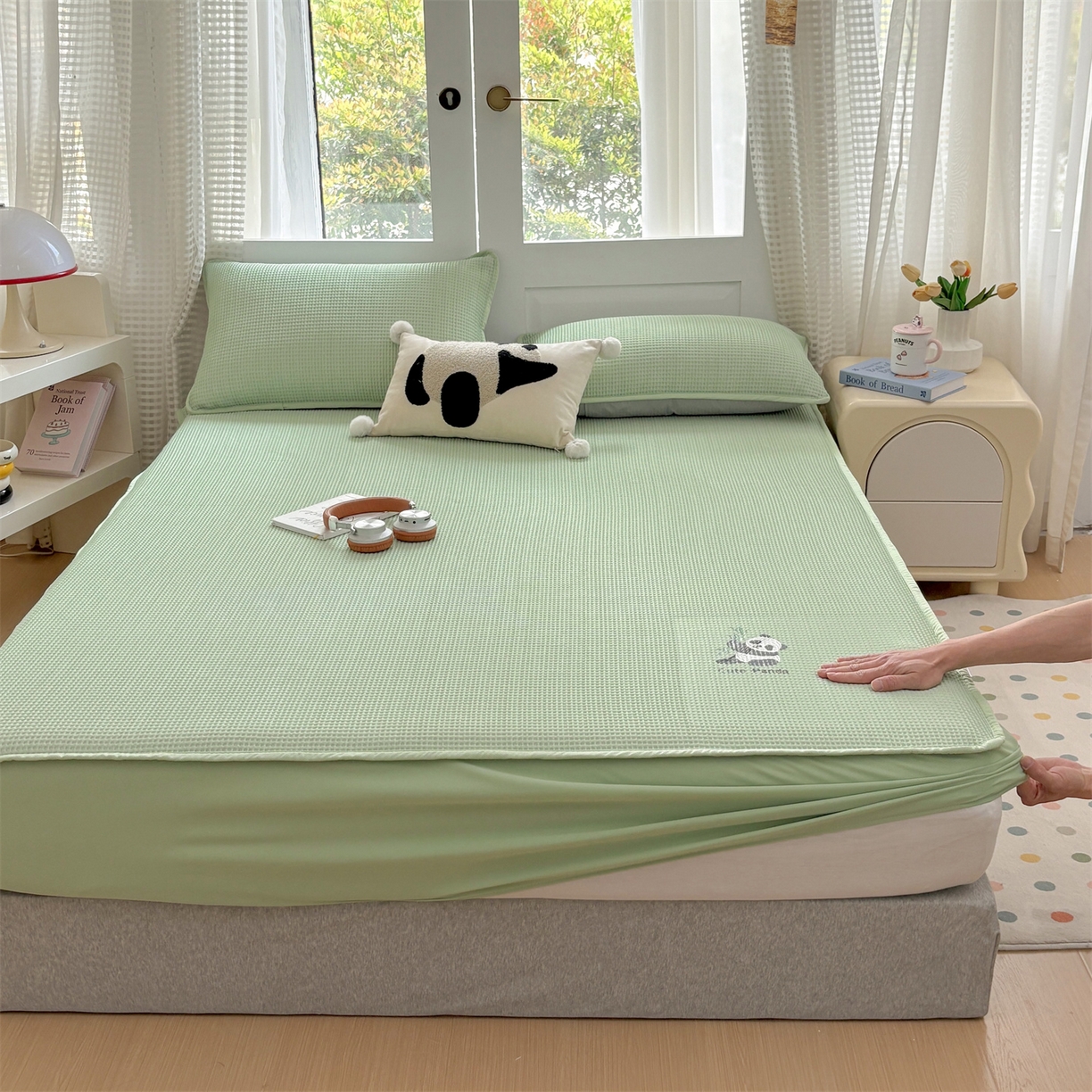 91家纺网 家纺一手货源 找家纺 宜派家纺 2025新款高分子凉感丝床裙凉席三件套系列 可爱熊-绿 床笠款