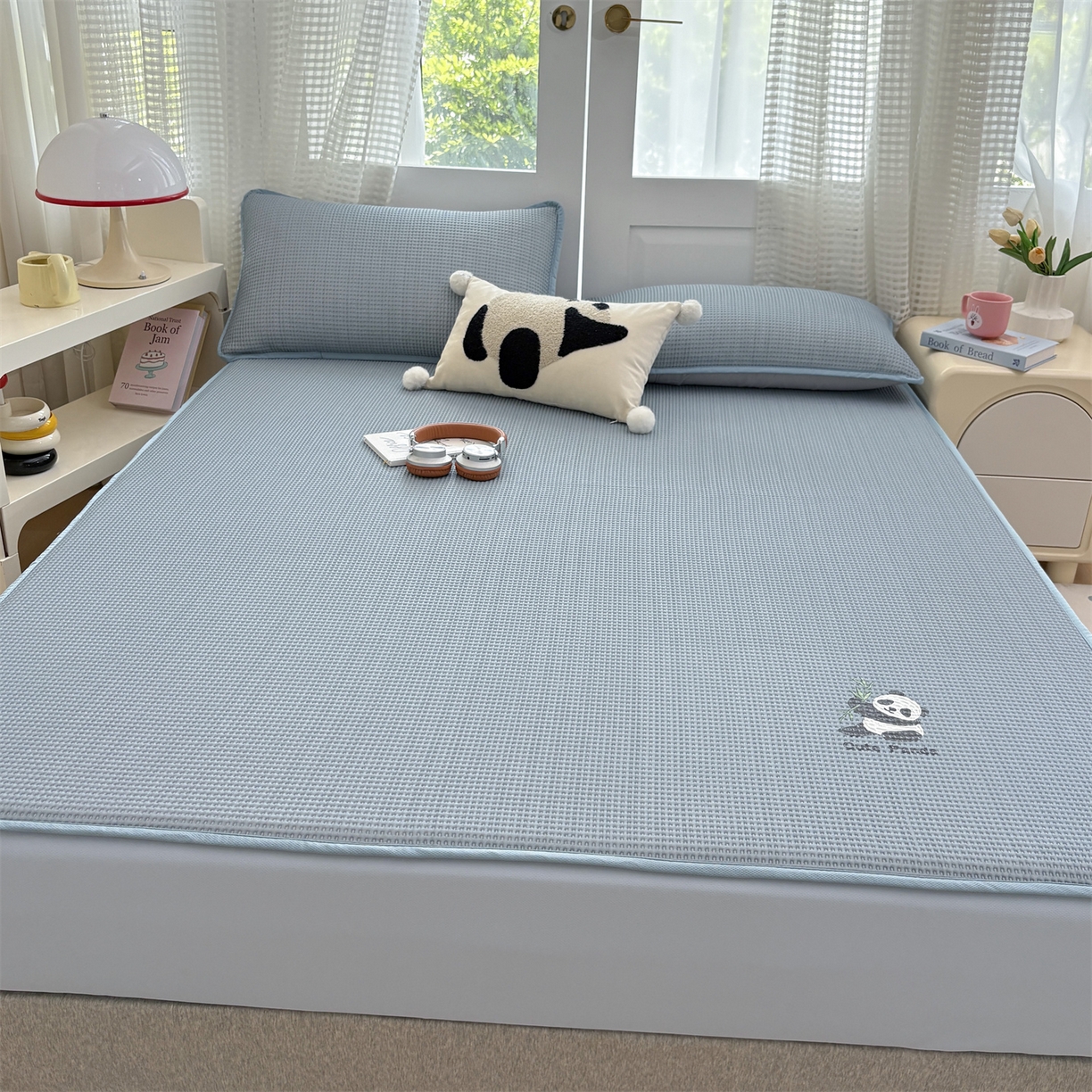 91家纺网 家纺一手货源 找家纺 宜派家纺 2025新款高分子凉感丝床裙凉席三件套系列 可爱熊-蓝 床笠款